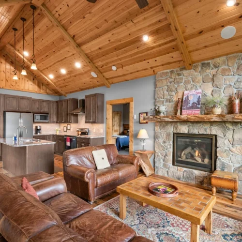 Great-room-w-kitchen-scaled